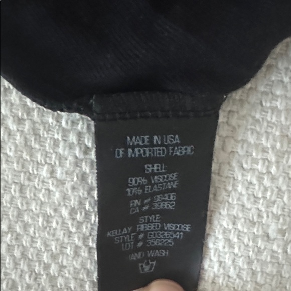 Theory Black Off-Shoulder Tshirt - Picture 4 of 4